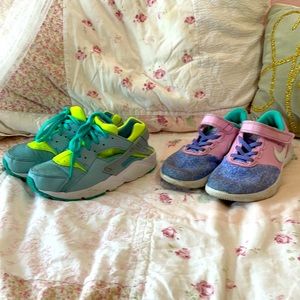 2 pairs girls Nike’s size 1